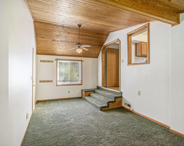 5215 E S Avenue - Photo Thumbnail 7