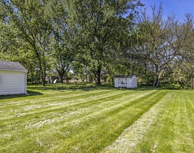 5215 E S Avenue - Photo Thumbnail 6