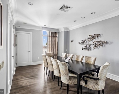 851 Glebe N - Photo Thumbnail 10