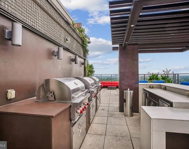 851 Glebe N - Photo Thumbnail 15