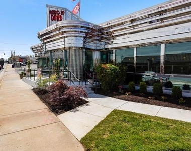 851 Glebe N - Photo Thumbnail 40