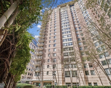 851 Glebe N - Photo Thumbnail 2
