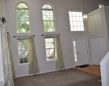 1566 Heron Circle - Photo Thumbnail 2