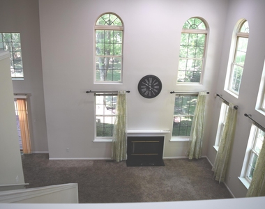 1566 Heron Circle - Photo Thumbnail 5
