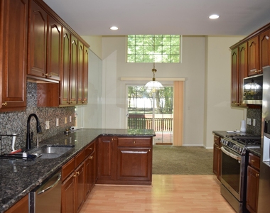 1566 Heron Circle - Photo Thumbnail 7