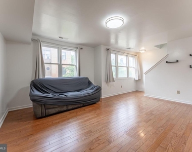 304 N 8th Street - Photo Thumbnail 10