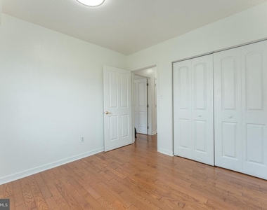 304 N 8th Street - Photo Thumbnail 18