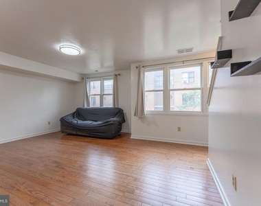 304 N 8th Street - Photo Thumbnail 7