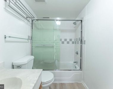 304 N 8th Street - Photo Thumbnail 31