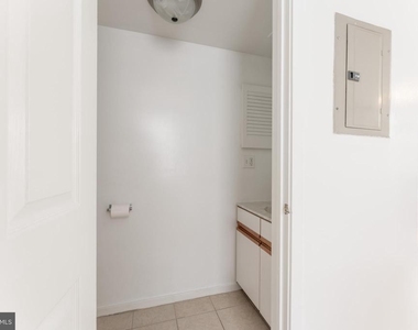 304 N 8th Street - Photo Thumbnail 12