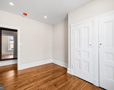 2311 Green Street - Photo Thumbnail 13