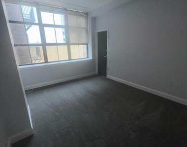 104 S 13th Street - Photo Thumbnail 28