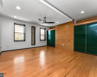 907 N 5th Street - Photo Thumbnail 12