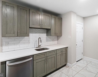 5638 Malcolm Street - Photo Thumbnail 4