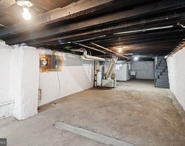 5638 Malcolm Street - Photo Thumbnail 14