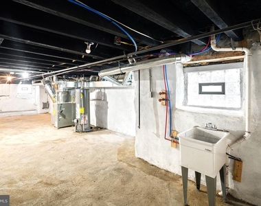 5638 Malcolm Street - Photo Thumbnail 15