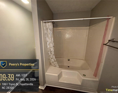 1861 Tryon Drive - Photo Thumbnail 10