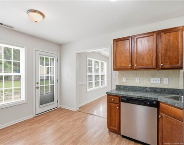 2305 Gray Goose Loop - Photo Thumbnail 6