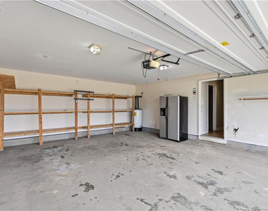 2305 Gray Goose Loop - Photo Thumbnail 41