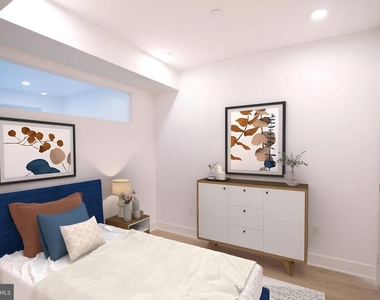 1325 N Lee Street - Photo Thumbnail 1