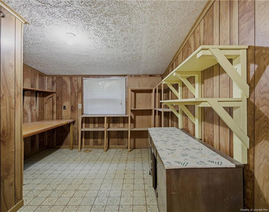 1829 Martindale Drive - Photo Thumbnail 19