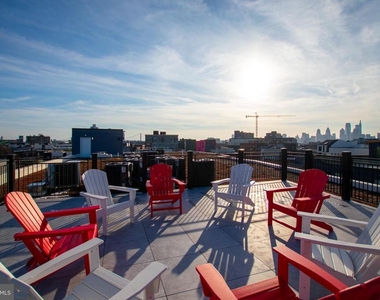 1325 N Lee Street - Photo Thumbnail 15