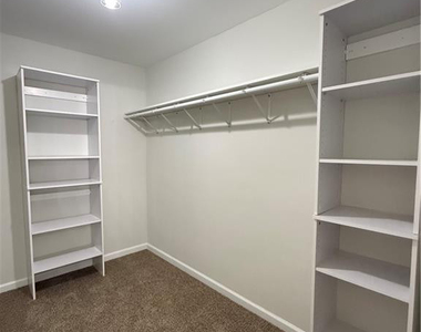 146 Woodshire Drive - Photo Thumbnail 18