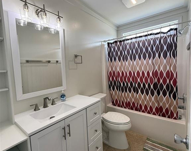 146 Woodshire Drive - Photo Thumbnail 7