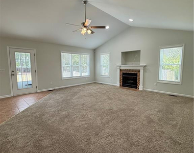146 Woodshire Drive - Photo Thumbnail 9