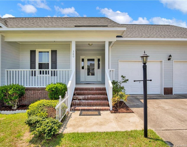 380 Eileen Drive - Photo Thumbnail 3