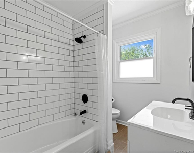2710 Fordham Drive - Photo Thumbnail 12