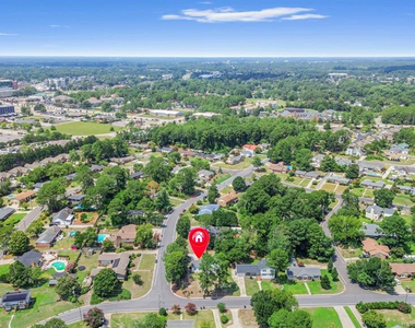 2710 Fordham Drive - Photo Thumbnail 24