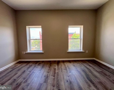 1844 W Master Street - Photo Thumbnail 6