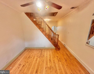 3229 Almond Street - Photo Thumbnail 2