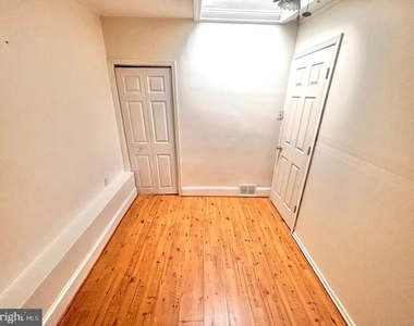 3229 Almond Street - Photo Thumbnail 20