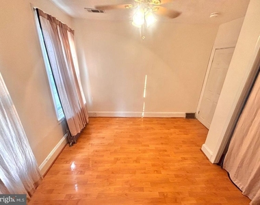 3229 Almond Street - Photo Thumbnail 16