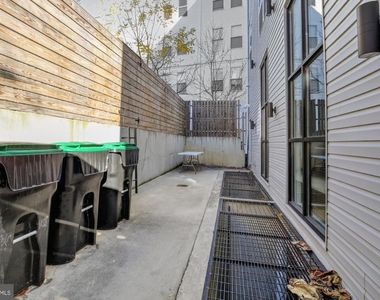 2034 N Front Street - Photo Thumbnail 27