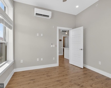 2034 N Front Street - Photo Thumbnail 17