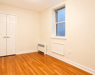  West 48th Street, Unit 5 - Photo Thumbnail 4