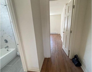 2534 Poplar Street - Photo Thumbnail 8