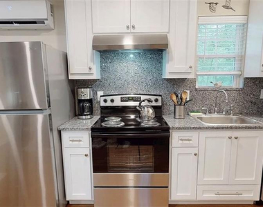 2402 Rockwood (cottage) Drive - Photo Thumbnail 4