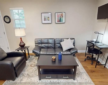 2402 Rockwood (cottage) Drive - Photo Thumbnail 6