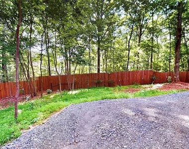 2402 Rockwood (cottage) Drive - Photo Thumbnail 3