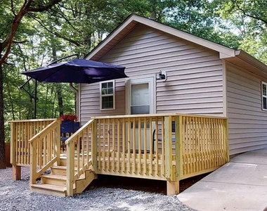 2402 Rockwood (cottage) Drive - Photo Thumbnail 1