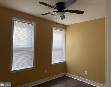 6048 Catharine Street - Photo Thumbnail 8
