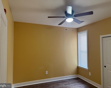6048 Catharine Street - Photo Thumbnail 4