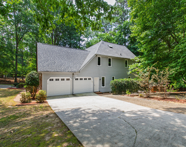 904 Stonecutter Court - Photo Thumbnail 3