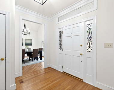 904 Stonecutter Court - Photo Thumbnail 4
