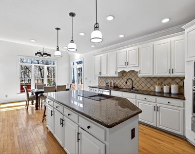 904 Stonecutter Court - Photo Thumbnail 22