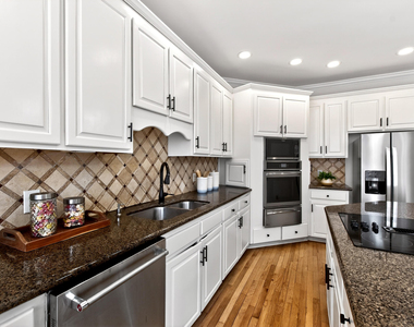904 Stonecutter Court - Photo Thumbnail 19